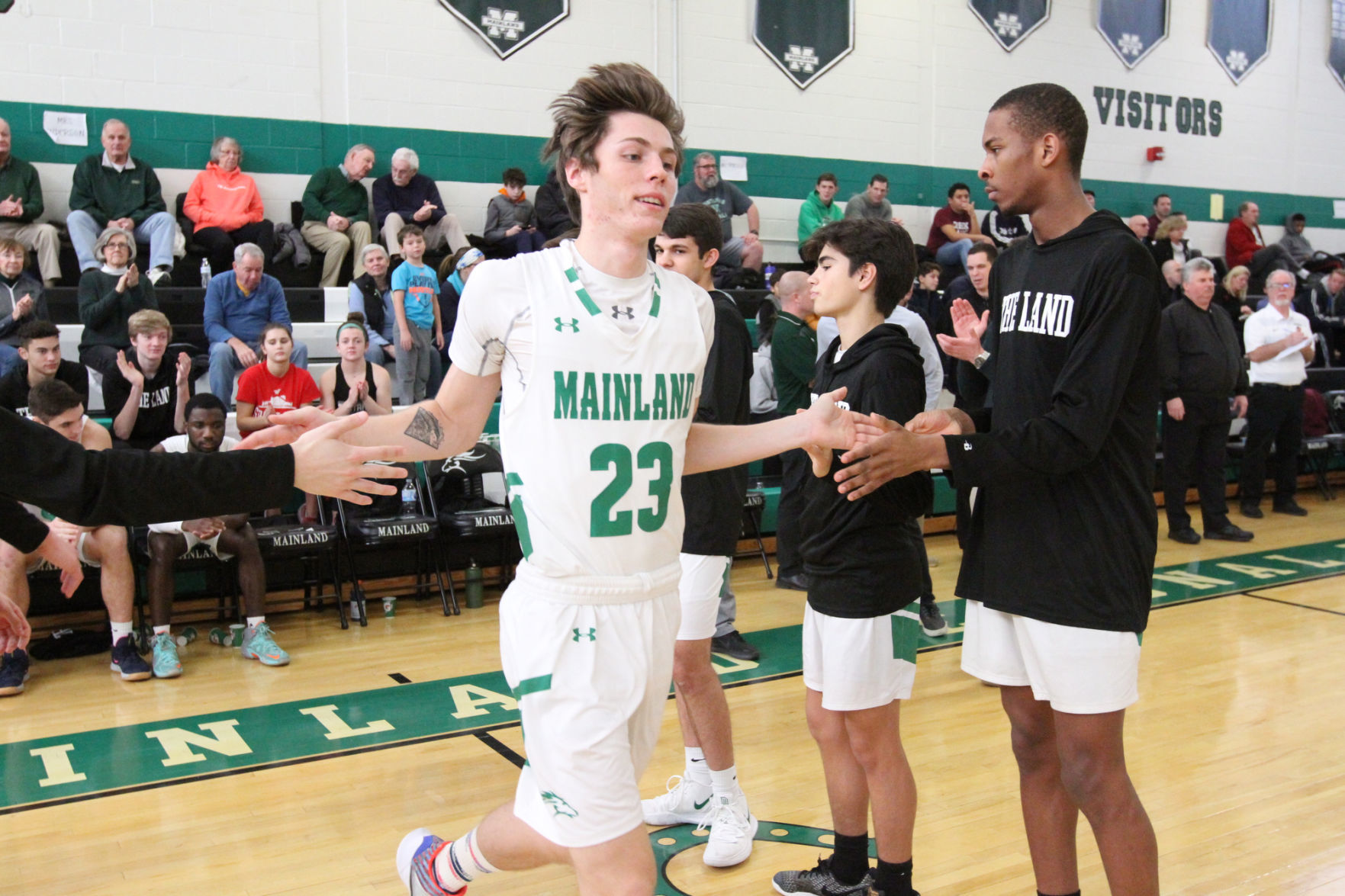 Mainland Cedar Creek boys basketball